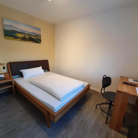 Hopfaheisl Gasthof 3*