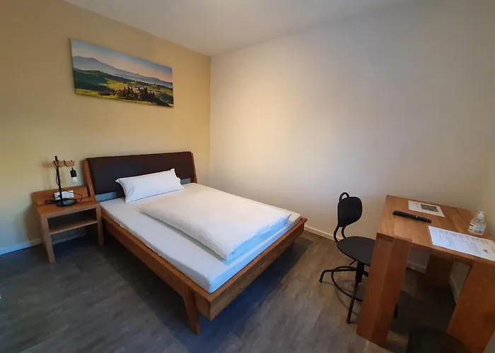 Hopfaheisl Gasthof 3*